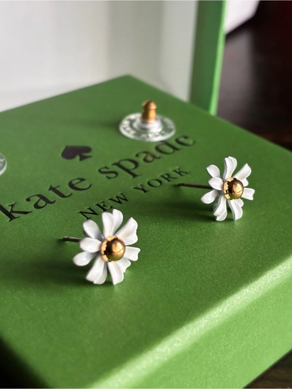 kate spade White Petal Flower Stud Earrings with Gold Centers
